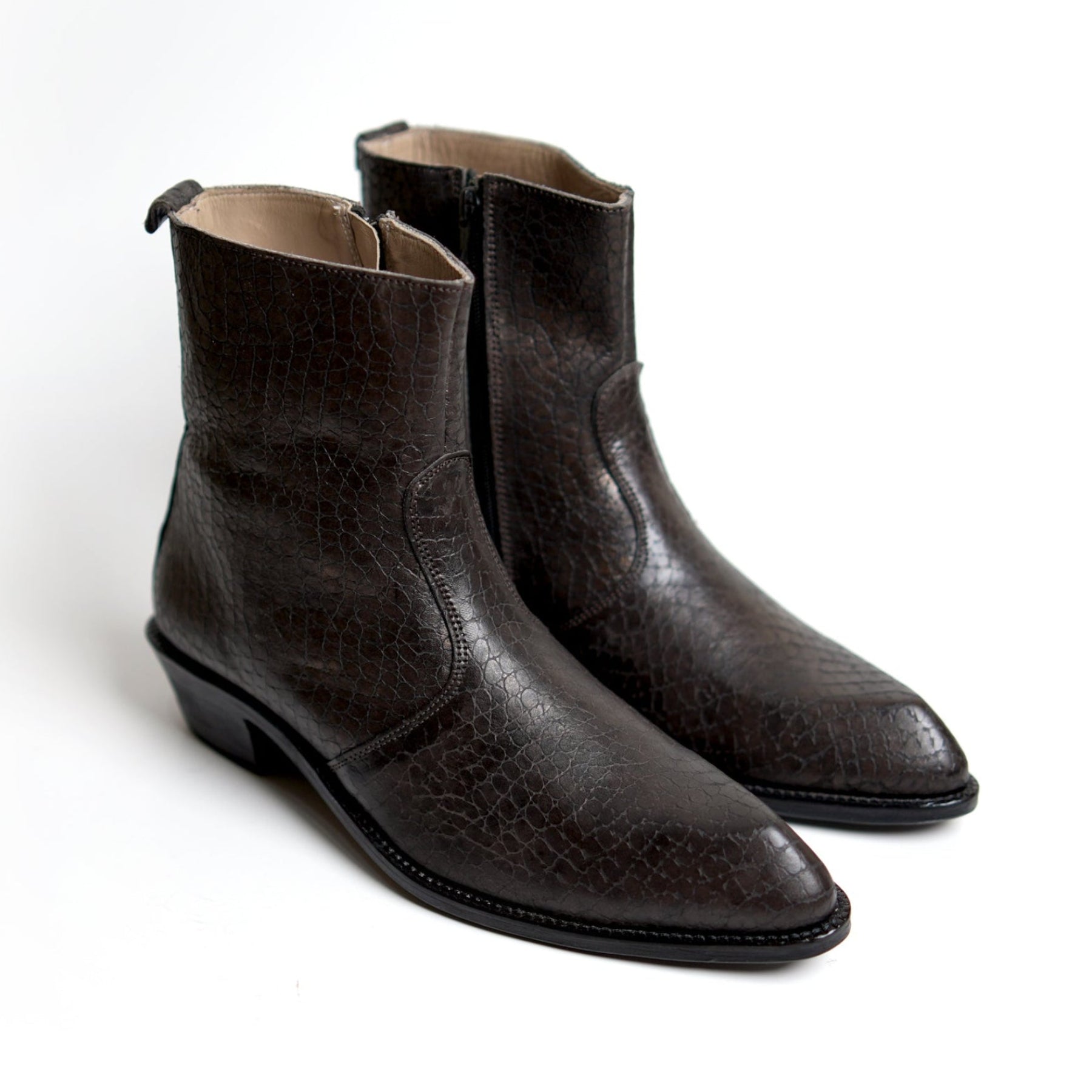 Classic Crest - Main Image